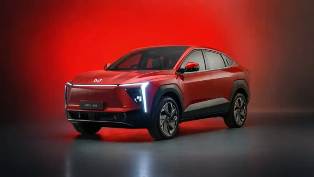 Mahindra SML acquisition, Mahindra Isuzu deal, SML Isuzu stake buy, commercial vehicle market India, M&M ₹555 crore deal, SML Mahindra news, Mahindra CV market share

