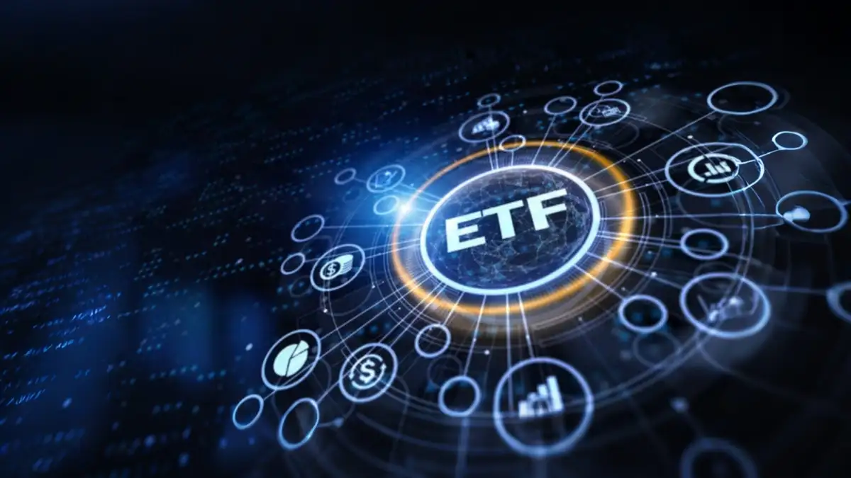 Best ETFs in India 2025, top ETFs India, Nifty 50 ETF investment, Nasdaq ETF India, gold ETF India, PSU bank ETF, long-term ETF investing